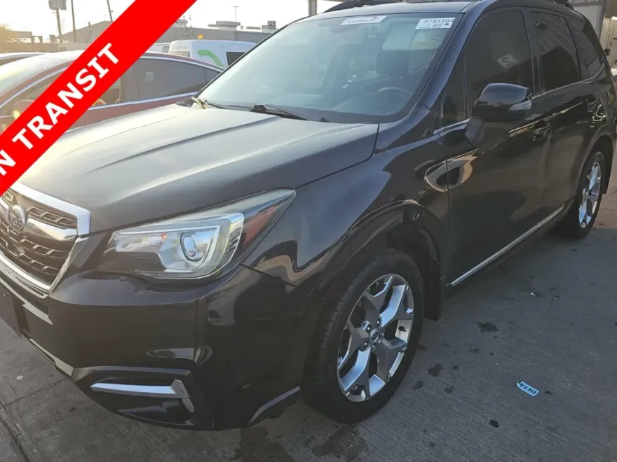 2017 Subaru Forester Touring photo 1