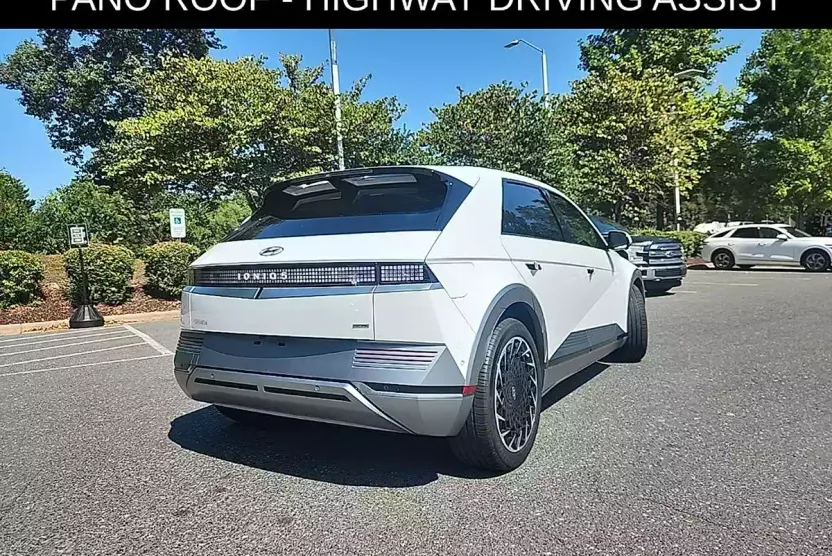 2024 Hyundai Ioniq 5 Limited photo 1