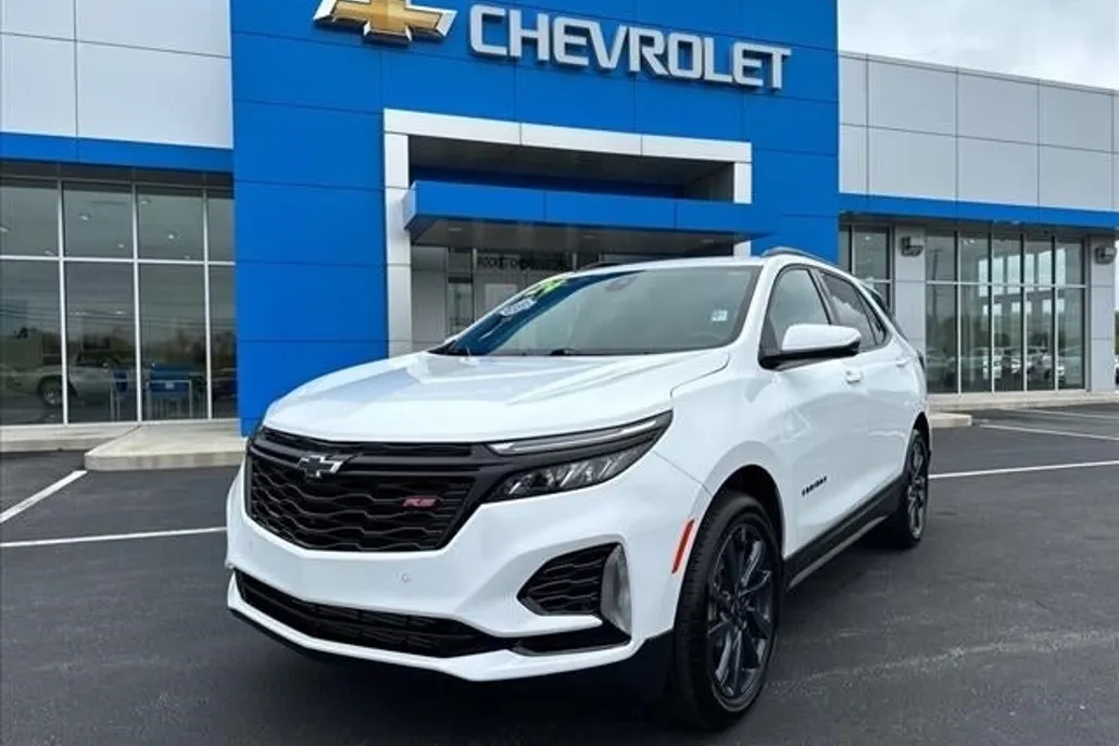 2024 Chevrolet Equinox RS photo 1