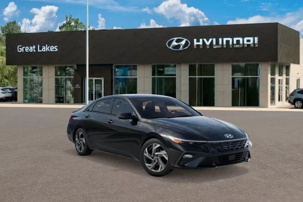 2025 Hyundai Elantra SEL Sport photo 1