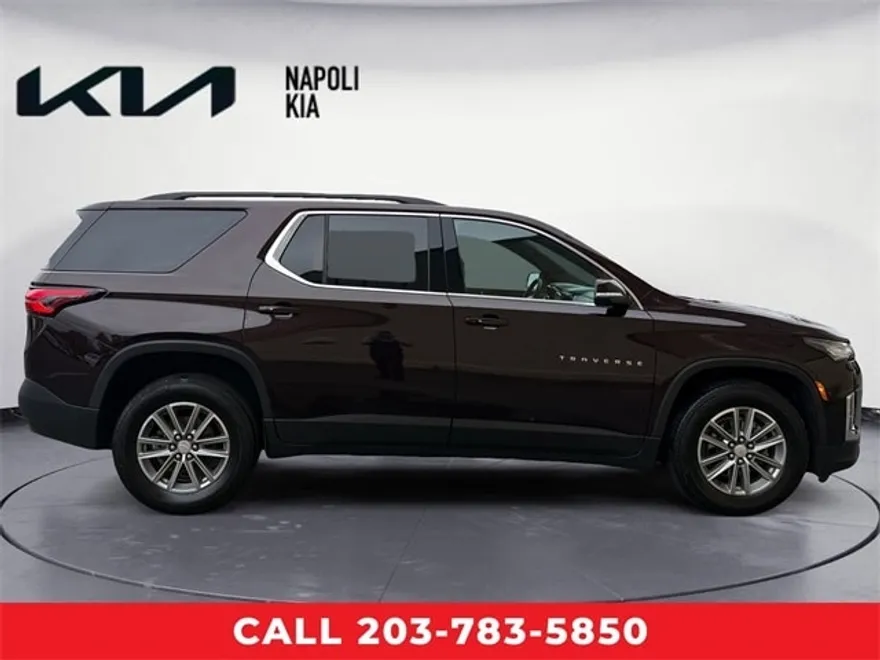 2023 Chevrolet Traverse Leather photo 1
