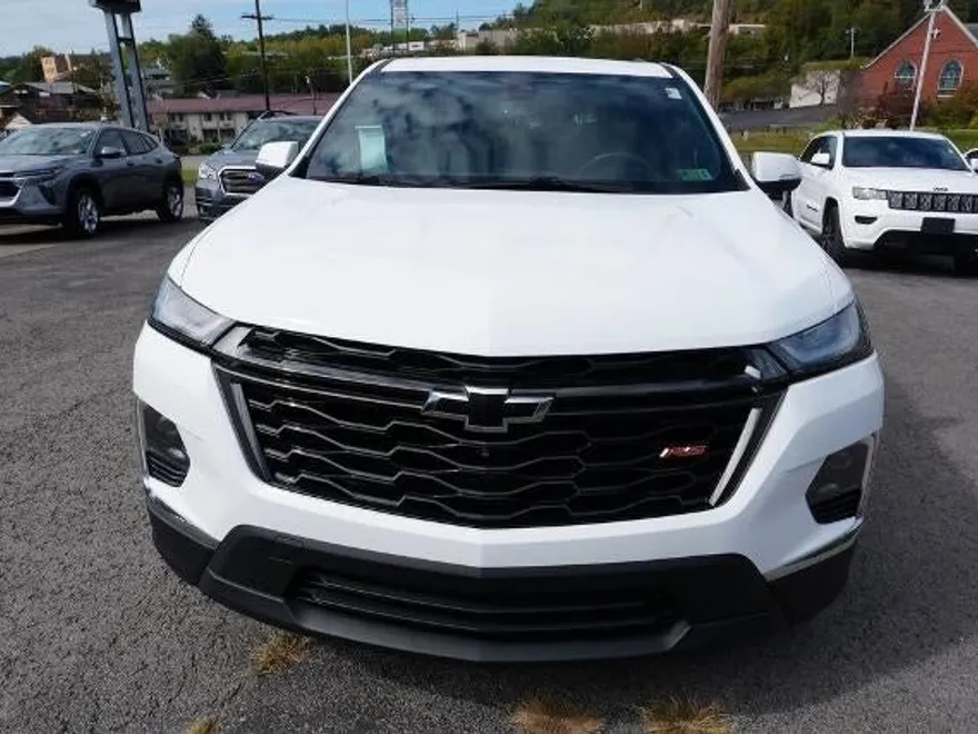 2022 Chevrolet Traverse RS photo 1