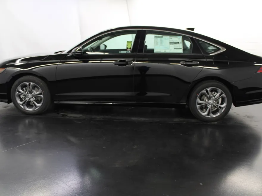 2025 Honda Accord Hybrid EX-L photo 1