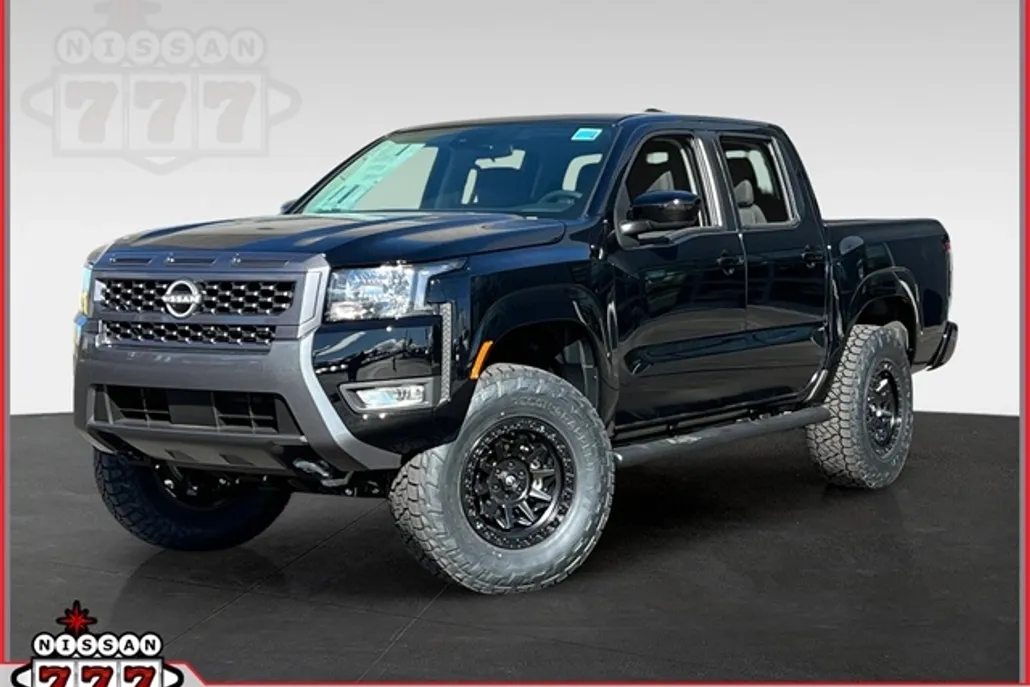 2025 Nissan Frontier SV photo 1