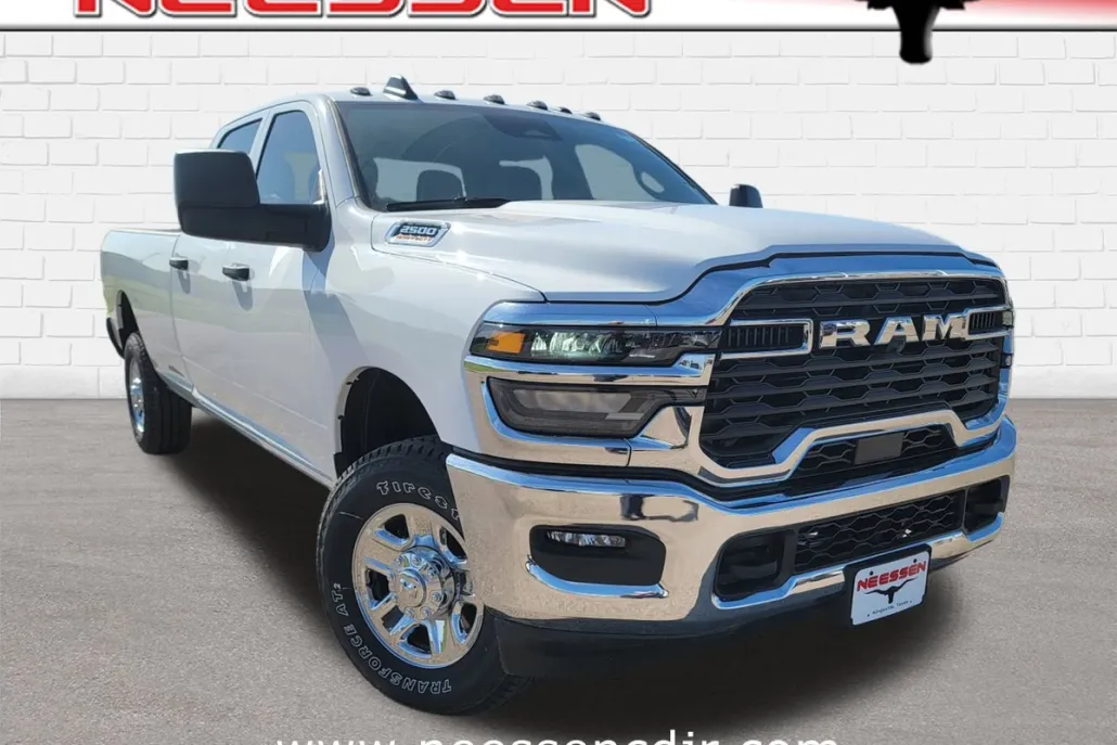 2025 Ram 2500 Tradesman photo 1