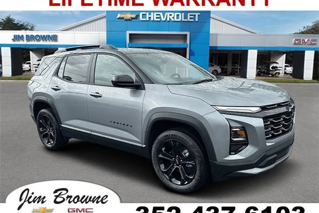2026 Chevrolet Equinox LT photo 1