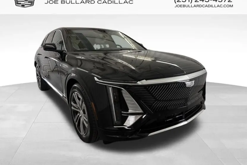 2025 Cadillac Lyriq Luxury photo 1