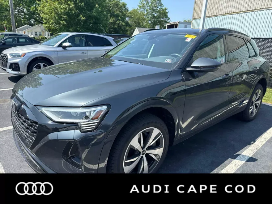 2024 Audi Q8 E-tron Premium photo 1