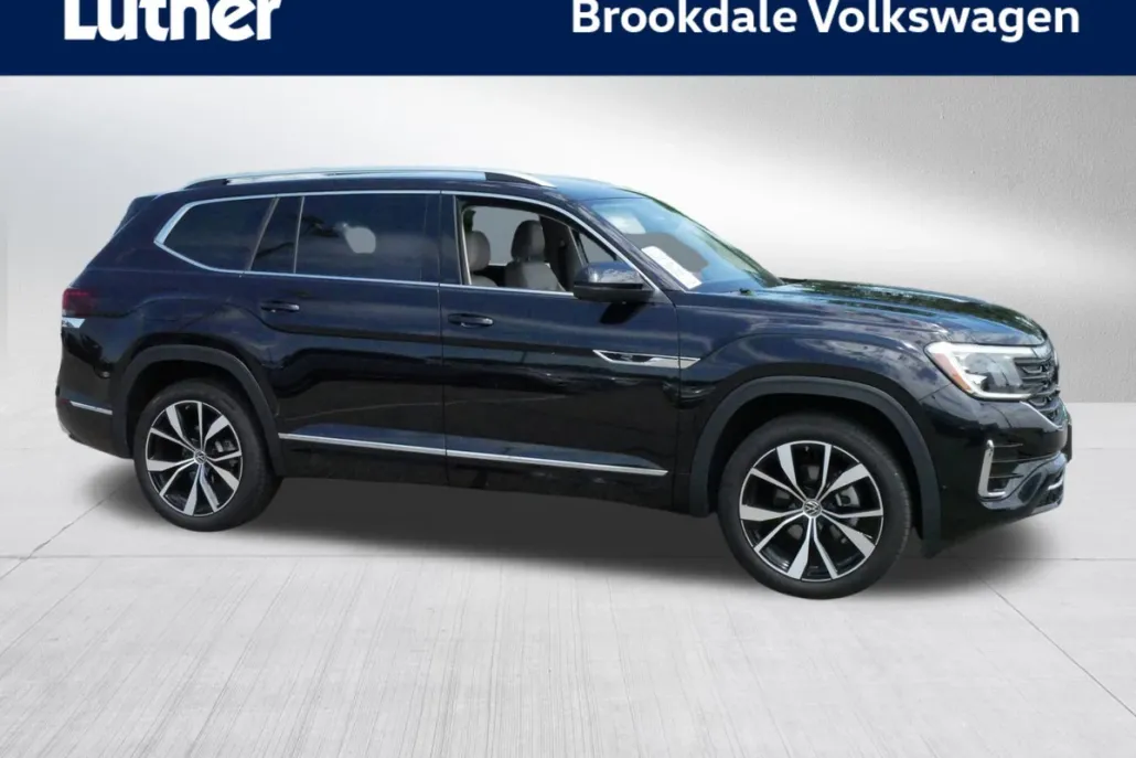 2024 Volkswagen Atlas SEL Premium R-Line photo 1