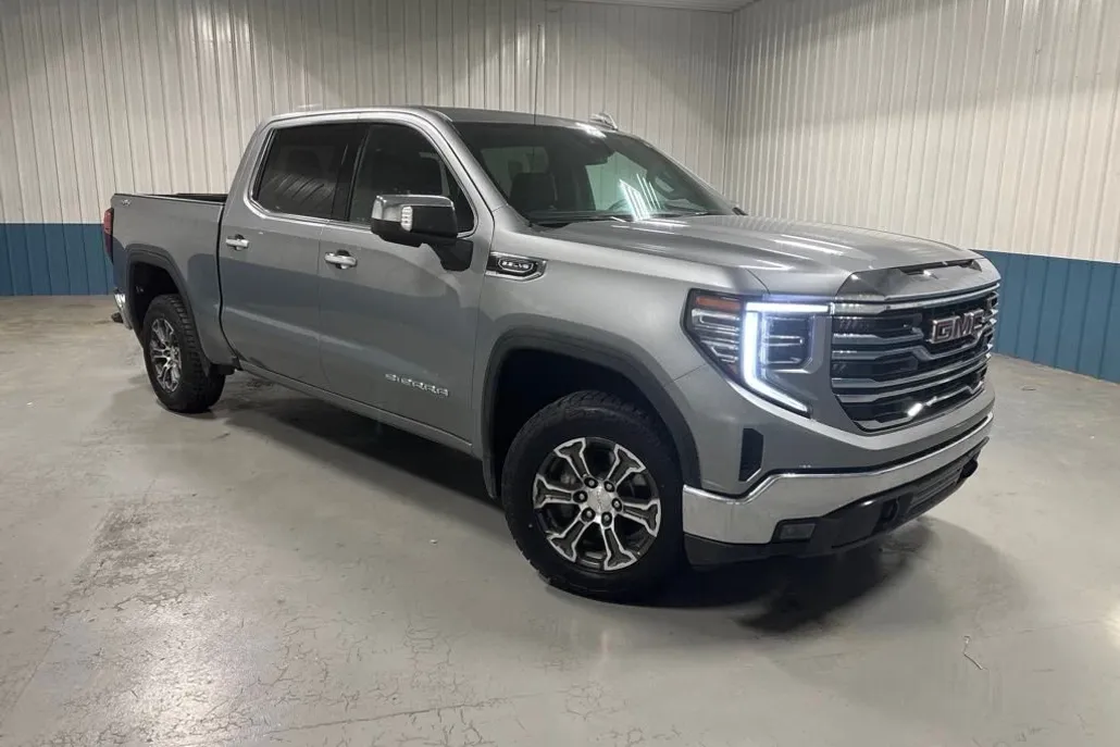 2024 Gmc Sierra 1500 SLT photo 1
