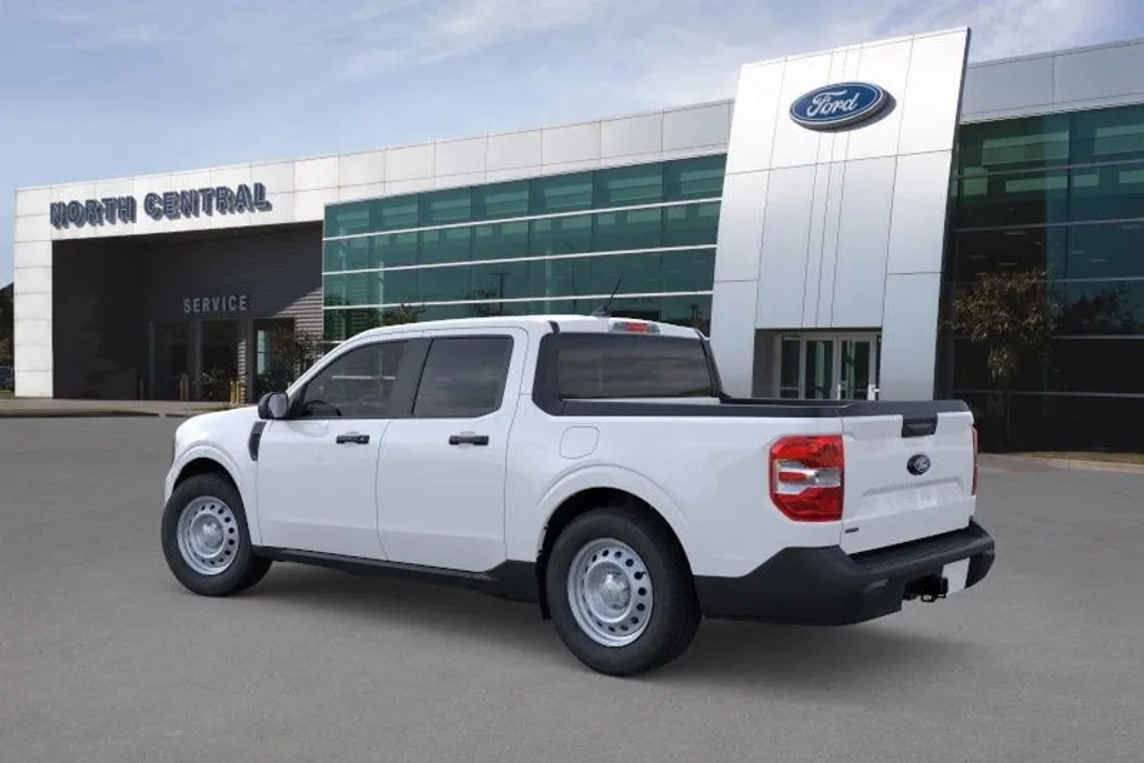 2025 Ford Maverick XL photo 1