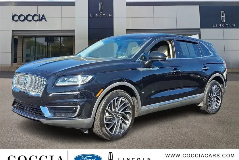 2019 Lincoln Nautilus Reserve photo 1