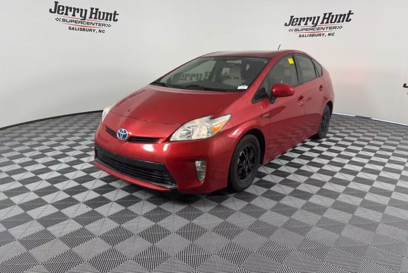 2012 Toyota Prius Two photo 1
