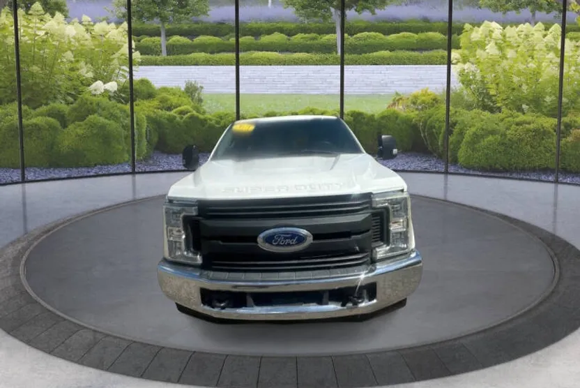 2018 Ford F-250 photo 1