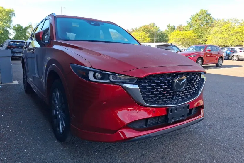 2023 Mazda CX-5 2.5 Turbo Signature photo 1
