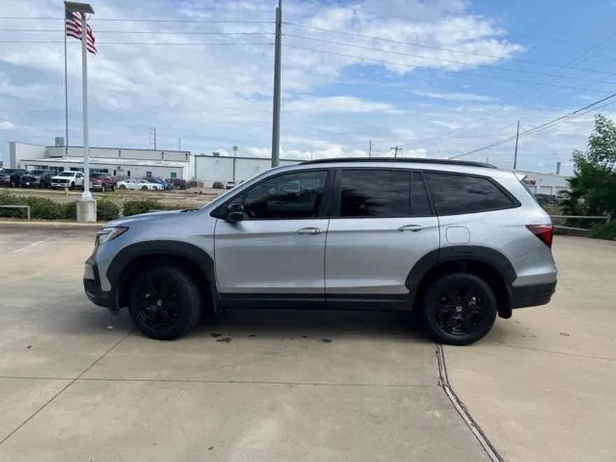 2022 Honda Pilot TrailSport photo 1
