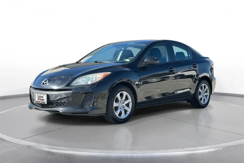 2013 Mazda Mazda3 i Sport photo 1