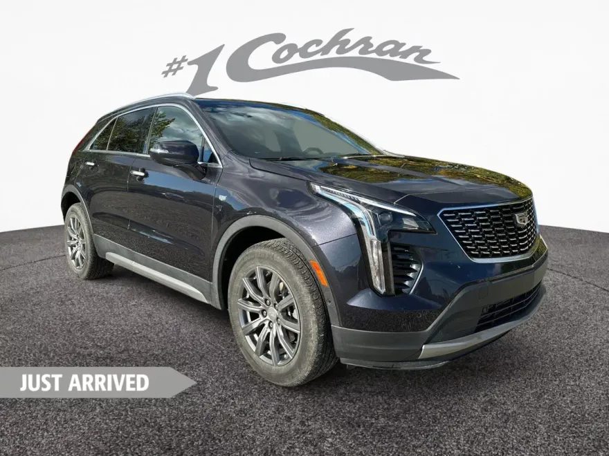 2022 Cadillac XT4 Premium Luxury photo 1