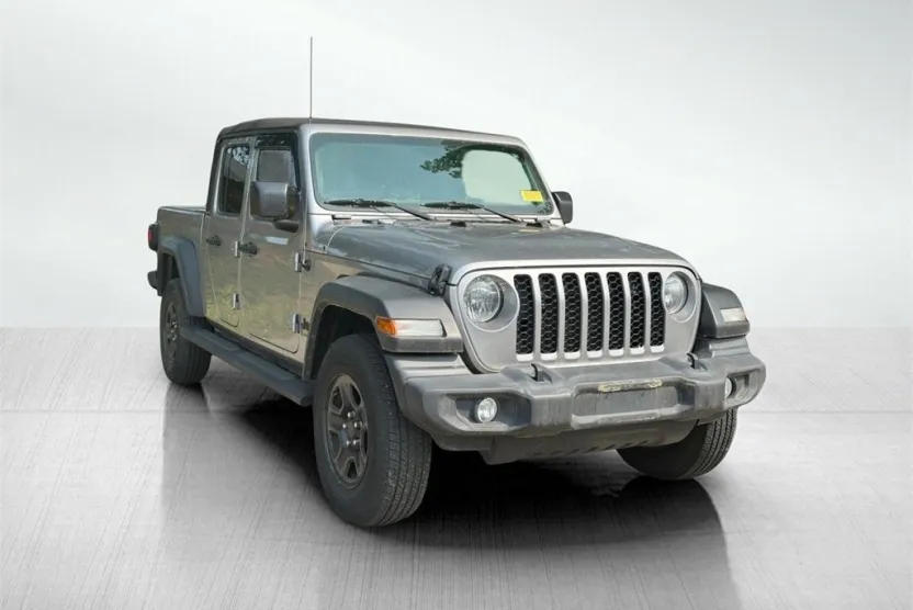 2021 Jeep Gladiator Sport photo 1