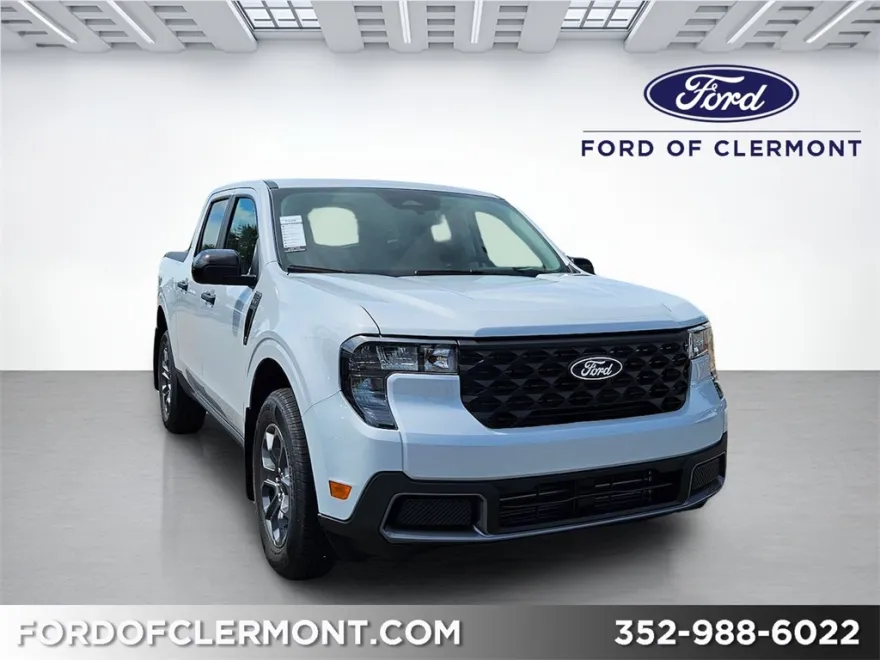 2025 Ford Maverick XLT photo 1