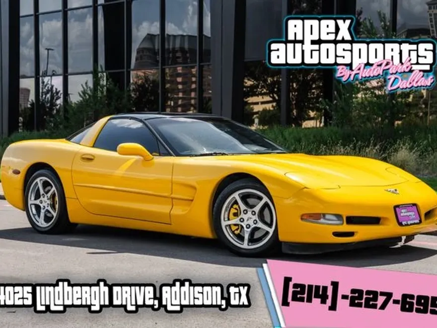 2003 Chevrolet Corvette photo 1