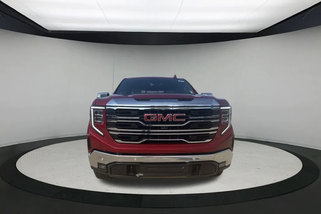 2026 Gmc Sierra 1500 SLT photo 1