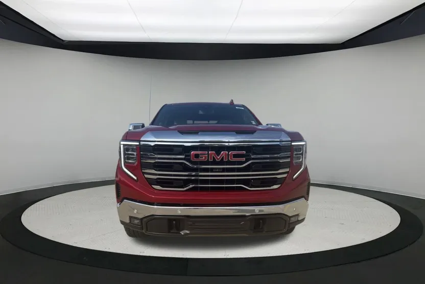 2026 Gmc Sierra 1500 SLT photo 1