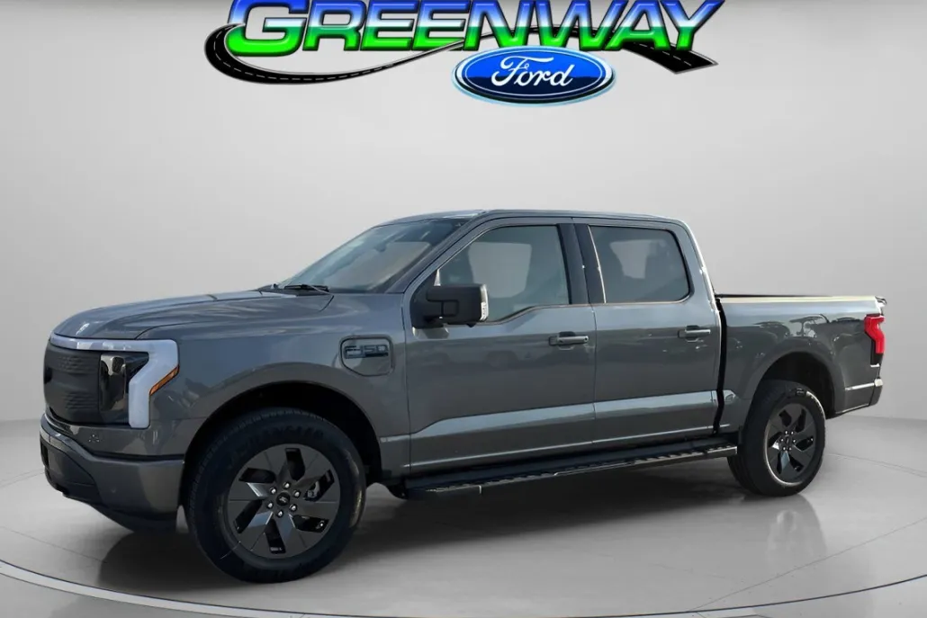 2025 Ford F-150 Lightning photo 1
