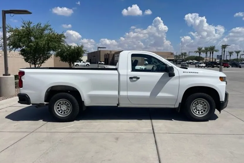 2020 Chevrolet Silverado 1500 photo 1