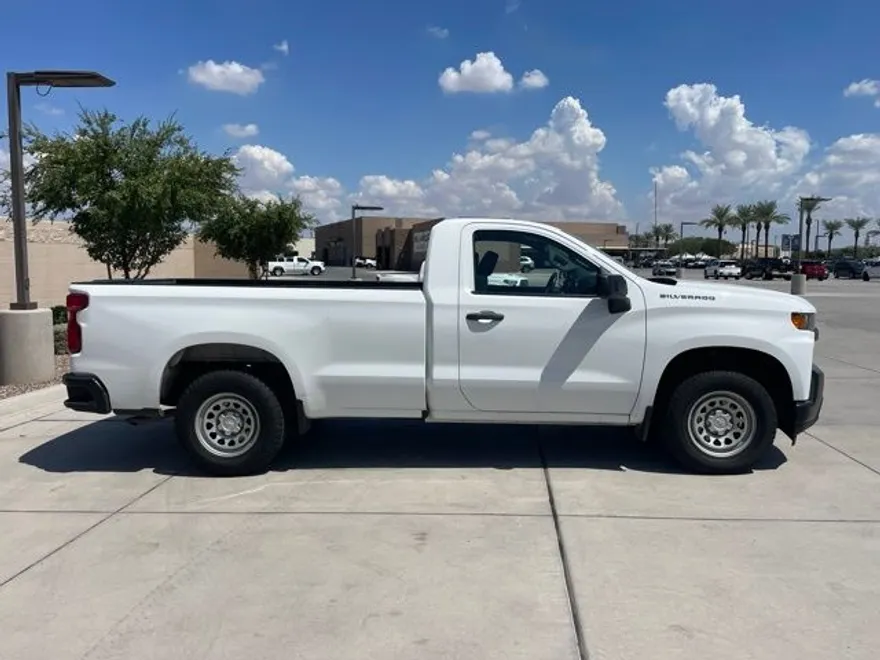 2020 Chevrolet Silverado 1500 photo 1