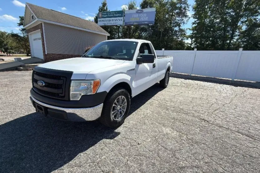 2014 Ford F-150 photo 1