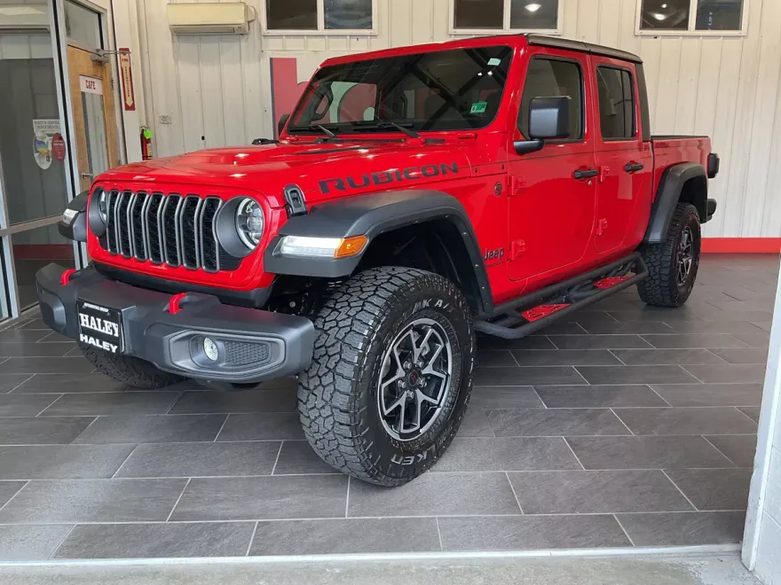2024 Jeep Gladiator Rubicon photo 1