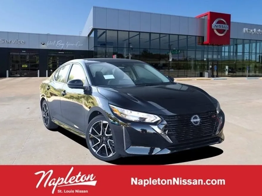 2025 Nissan Sentra SR photo 1