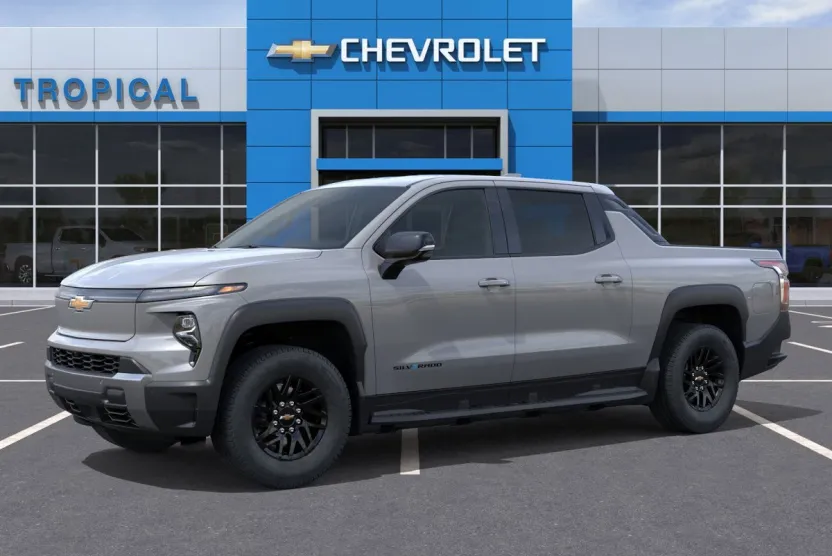 2026 Chevrolet Silverado EV LT photo 1