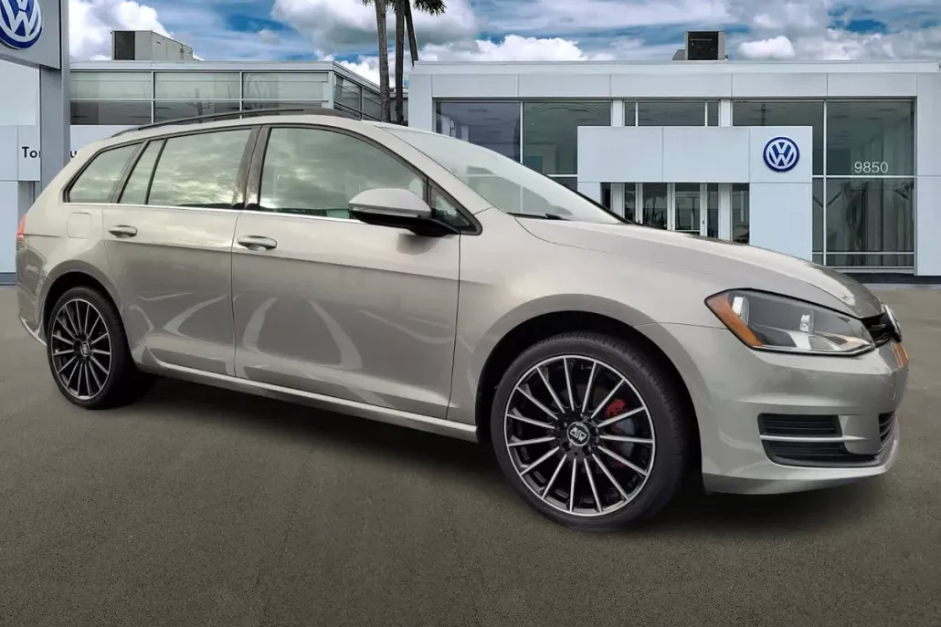 2016 Volkswagen Golf SportWagen TSI Limited photo 1