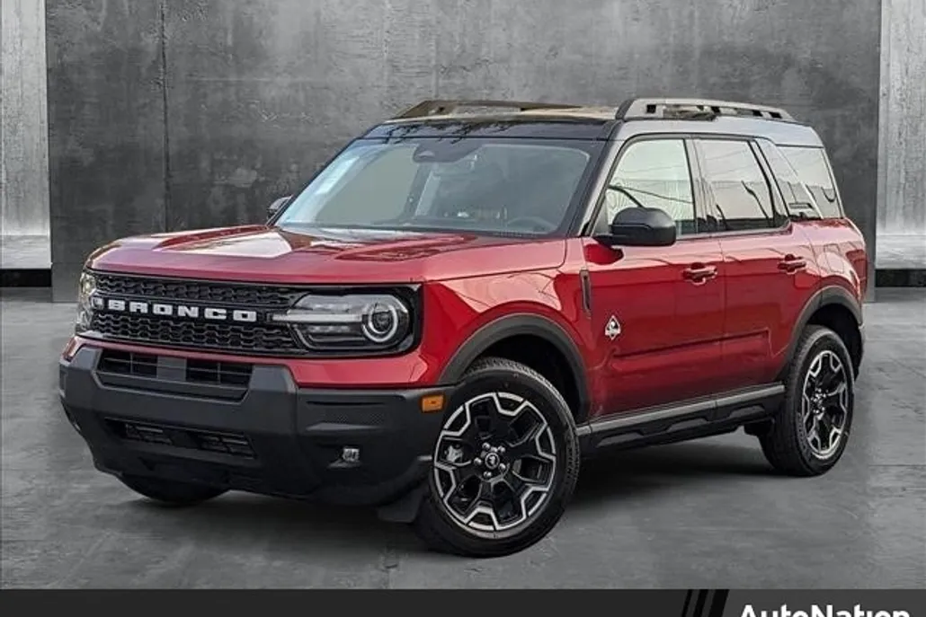 2025 Ford Bronco Sport Outer Banks photo 1