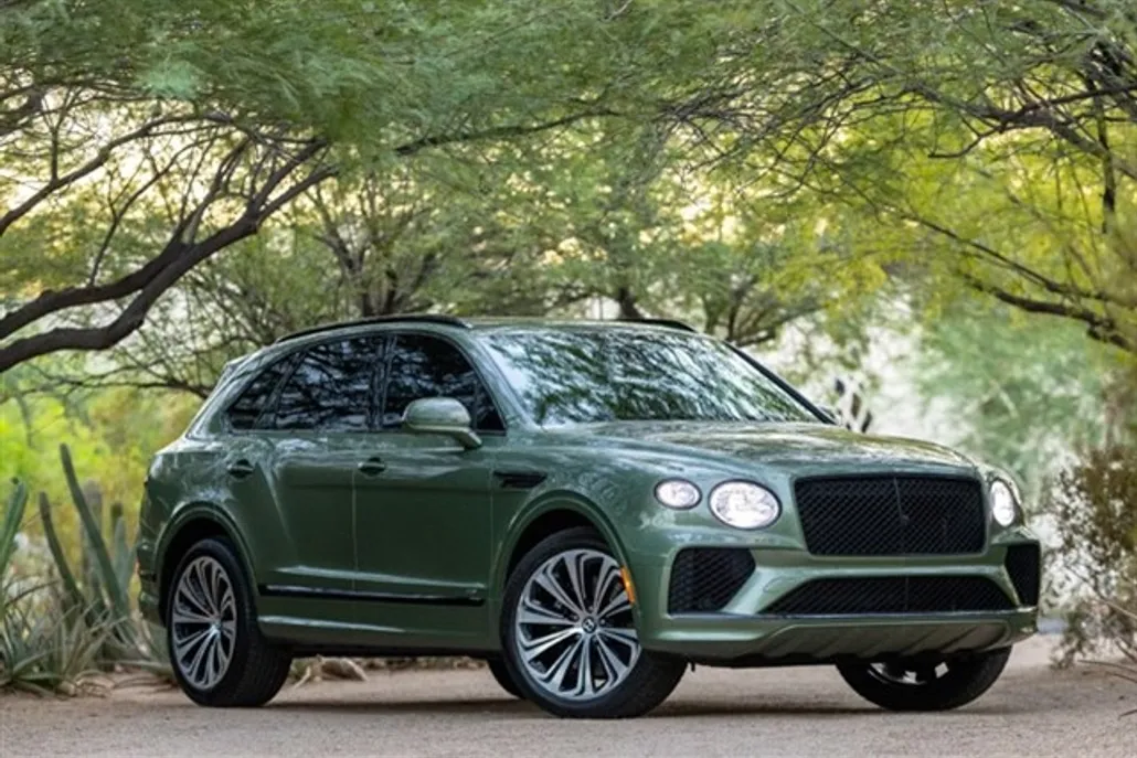 2021 Bentley Bentayga V8 photo 1