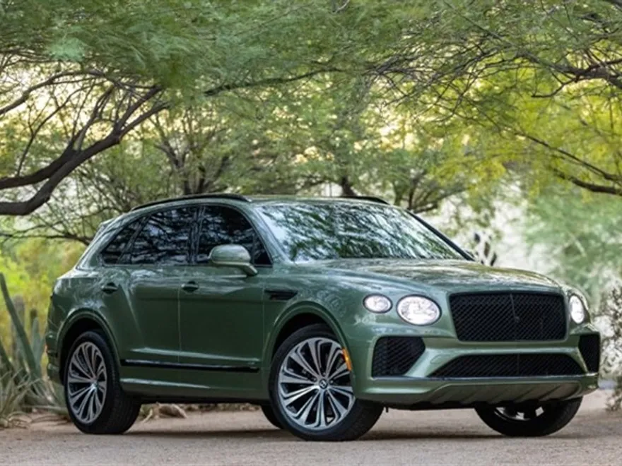 2021 Bentley Bentayga V8 photo 1