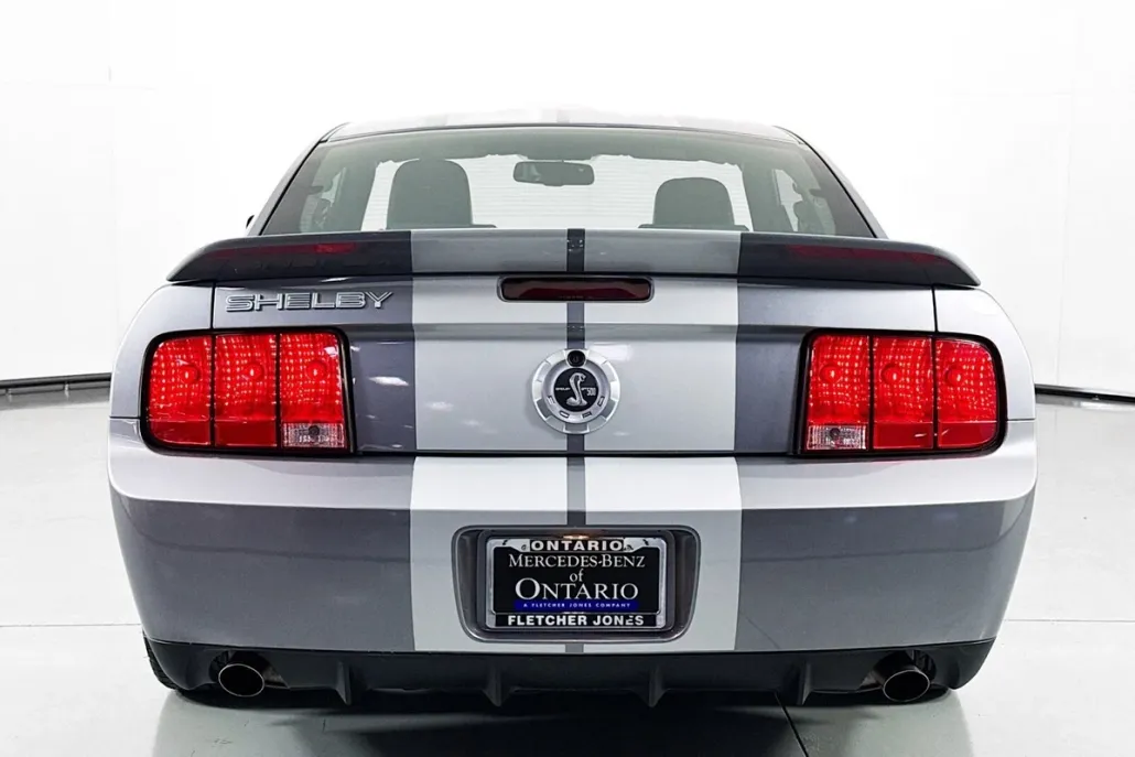2007 Ford Mustang Shelby GT500 photo 1