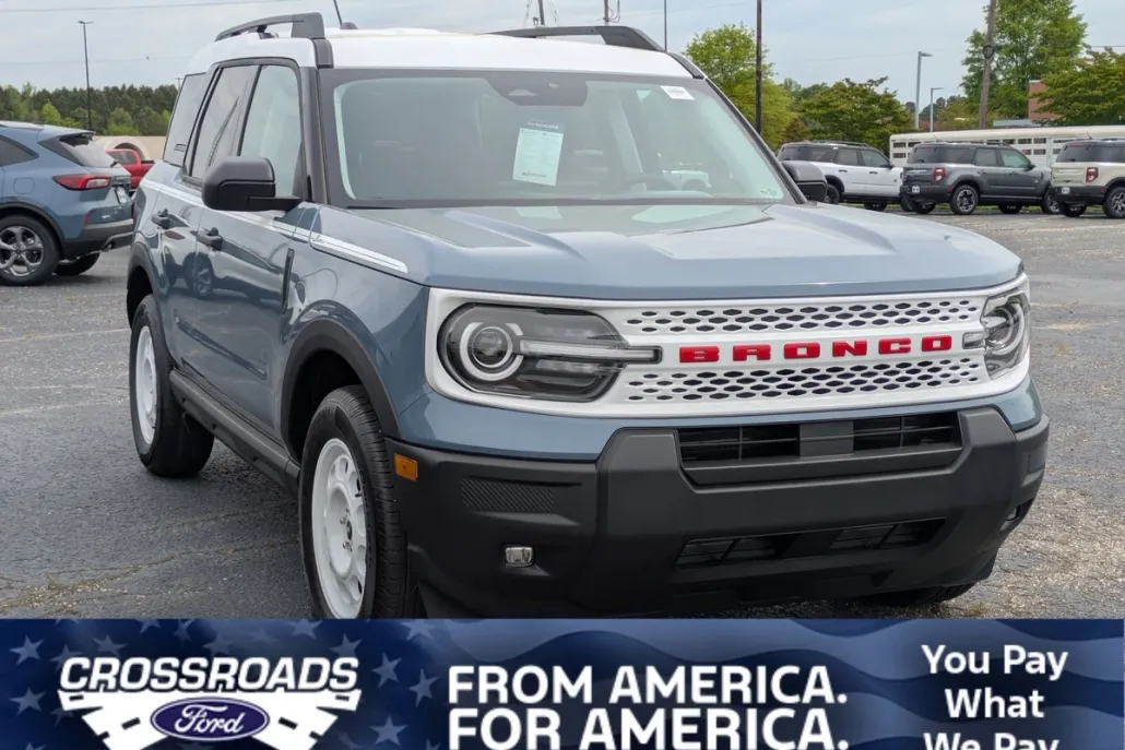 2025 Ford Bronco Sport Heritage photo 1