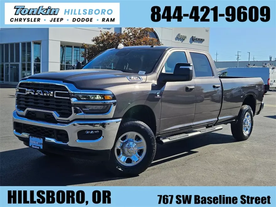 2025 Ram 3500 Tradesman photo 1