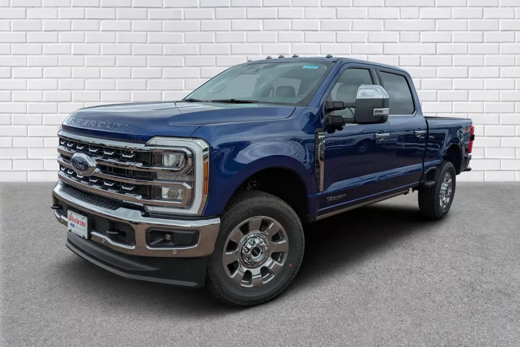 2026 Ford F-250 Lariat photo 1