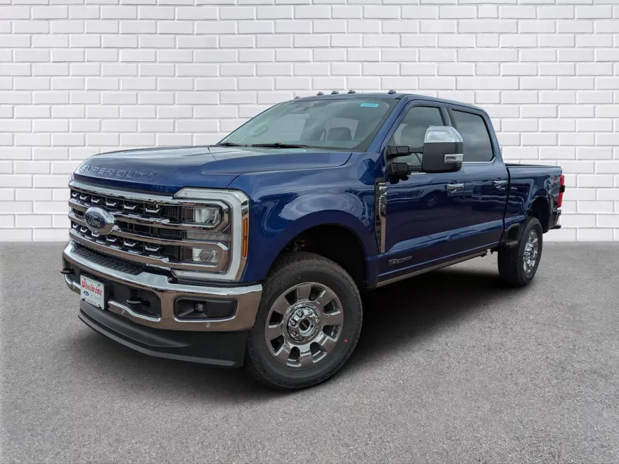 2026 Ford F-250 Lariat photo 1