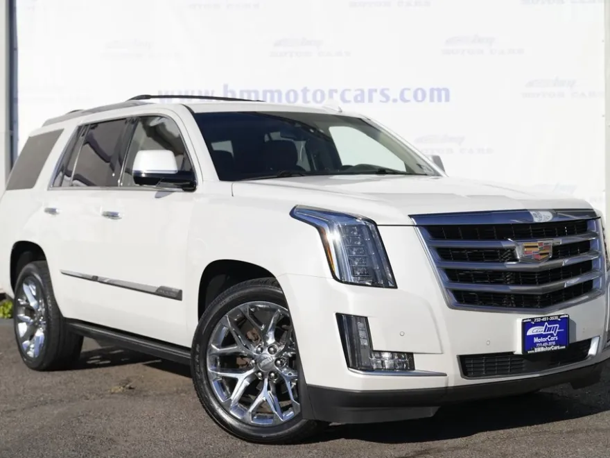 2016 Cadillac Escalade Premium photo 1