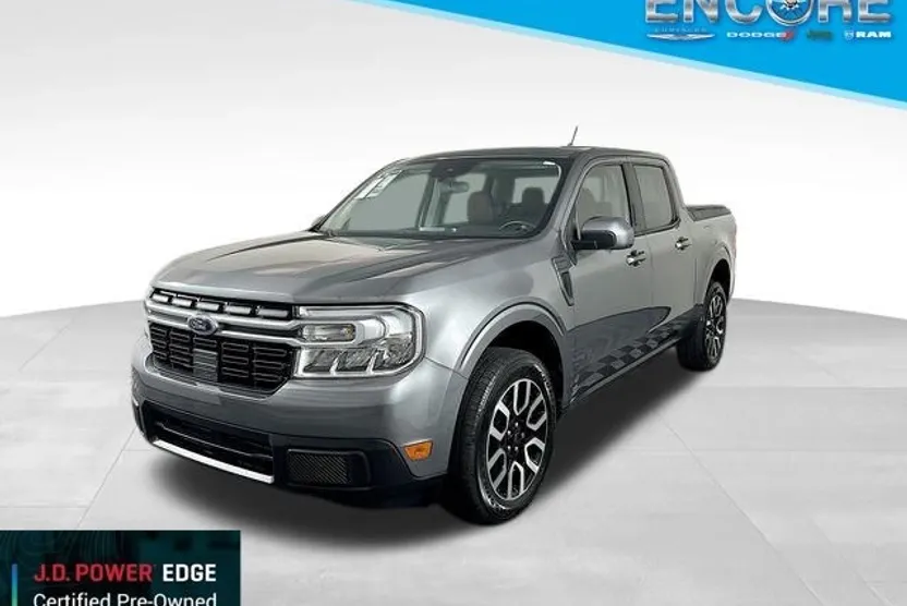 2022 Ford Maverick Lariat photo 1