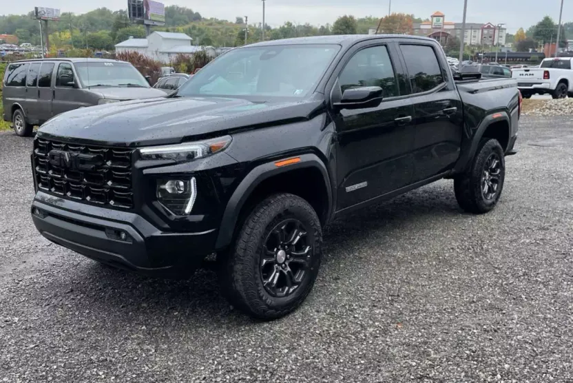2024 Gmc Canyon Elevation photo 1
