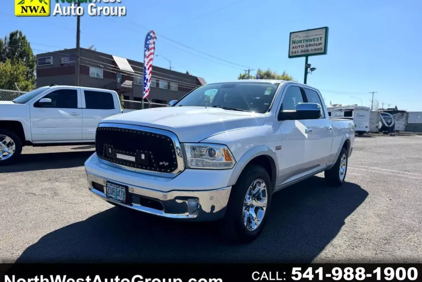 2014 Ram 1500 Laramie photo 1