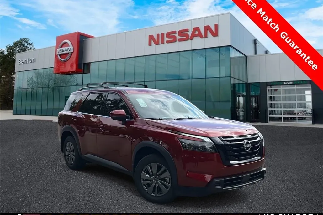 2025 Nissan Pathfinder SV photo 1
