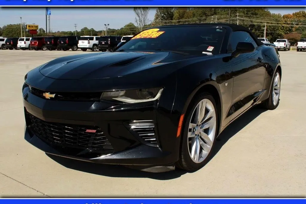 2016 Chevrolet Camaro SS photo 1