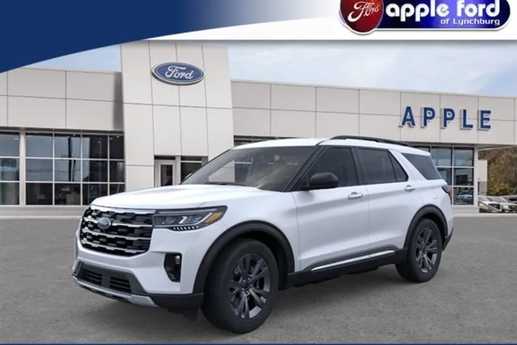 2025 Ford Explorer photo 1